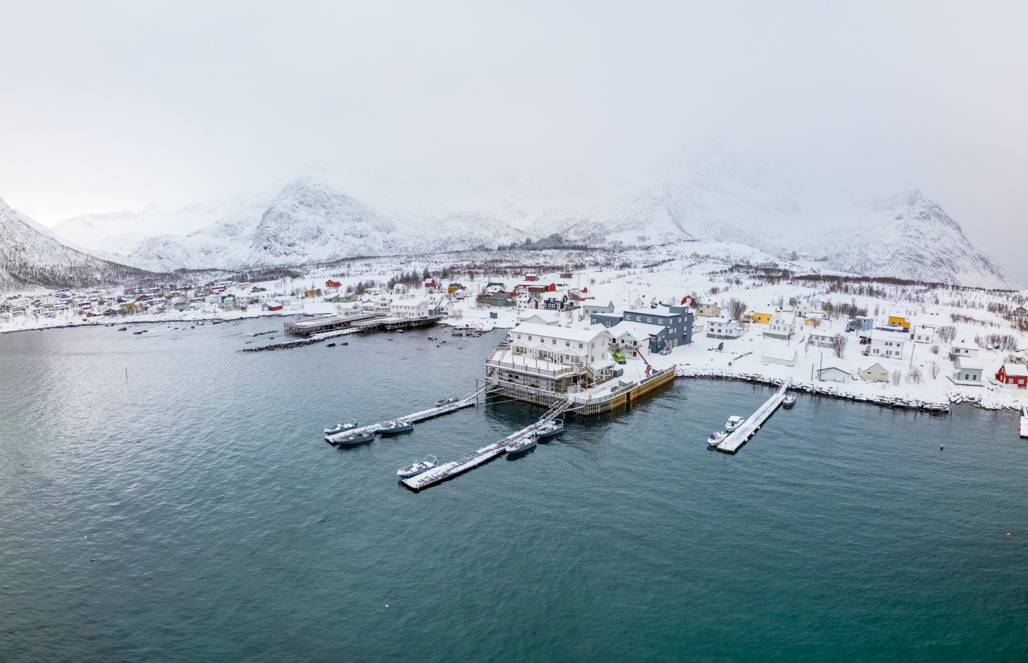 Mejordvær - mont Husfjellet - Hamn 