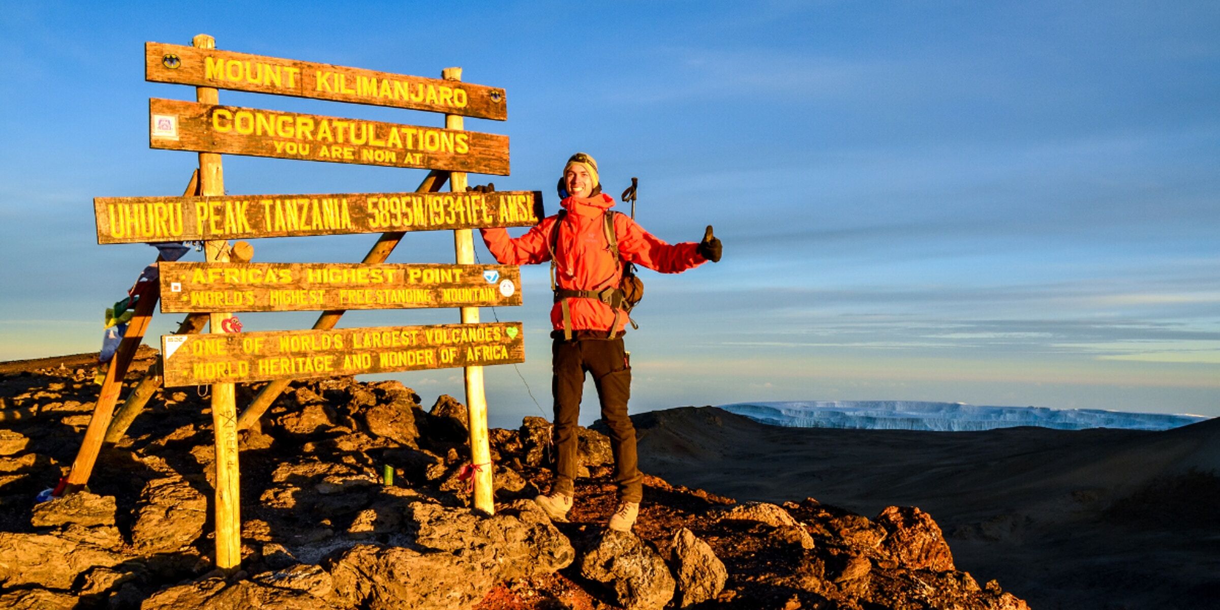 Barafu Camp (4. 600 m) – Pic d’Uhuru (5. 895 m / SOMMET) – Mweka Camp (3. 100 m)