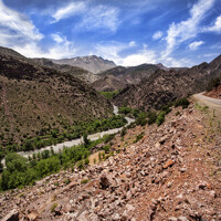 Vallée des Aït Bouli : Gorges N'Waqqa N'Tfira – Ifri N'Aït Kherfela (2600m)