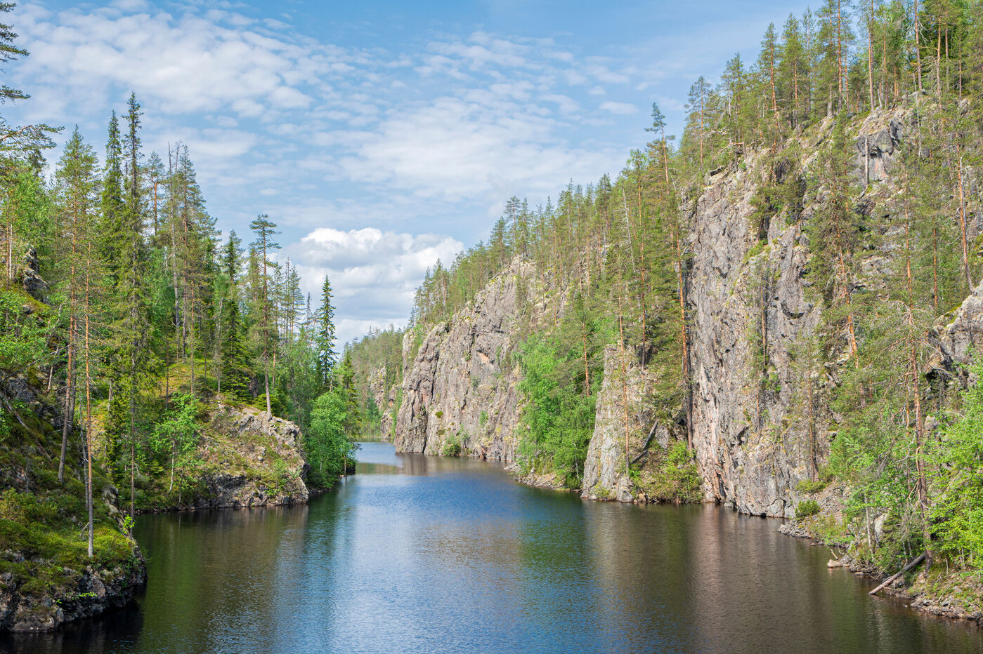 Trail et découverte des peintures de Varikallio