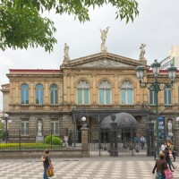 Adios la Pura Vida, retour à la casa