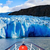Le glacier Grey et nuit en bivouac