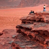 Virée dans le désert et nuit en bivouac en mode bédouin !