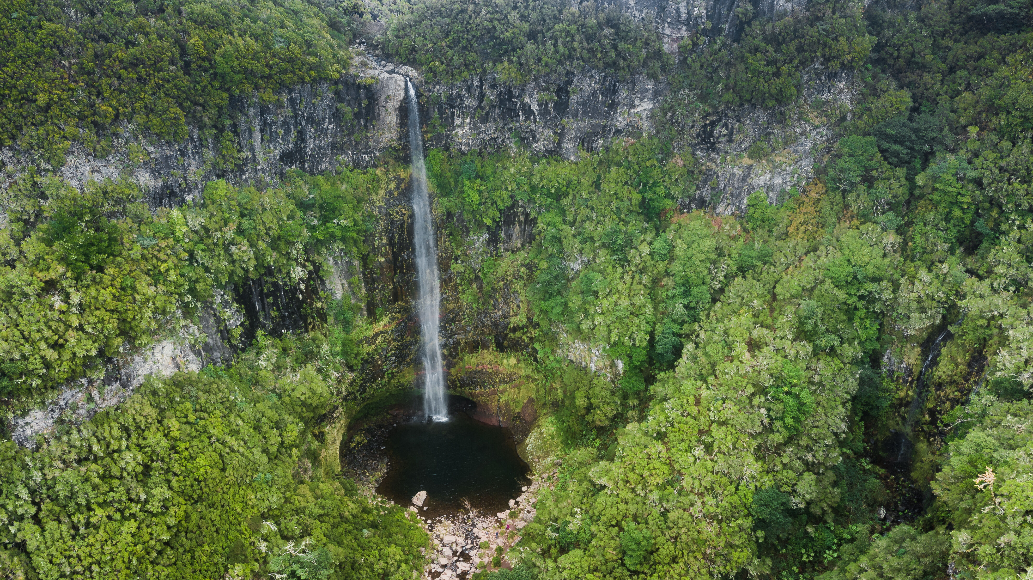 Les cascades de Alecrim et Lagoa do Vento 