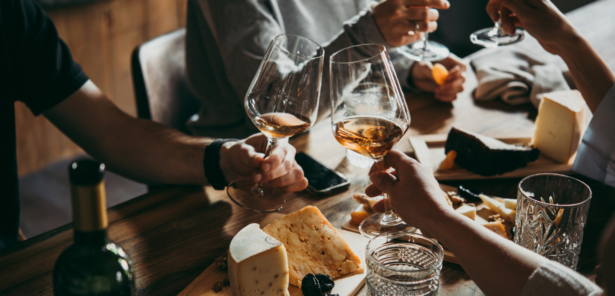 Trinquez à vos fabuleuses aventures !