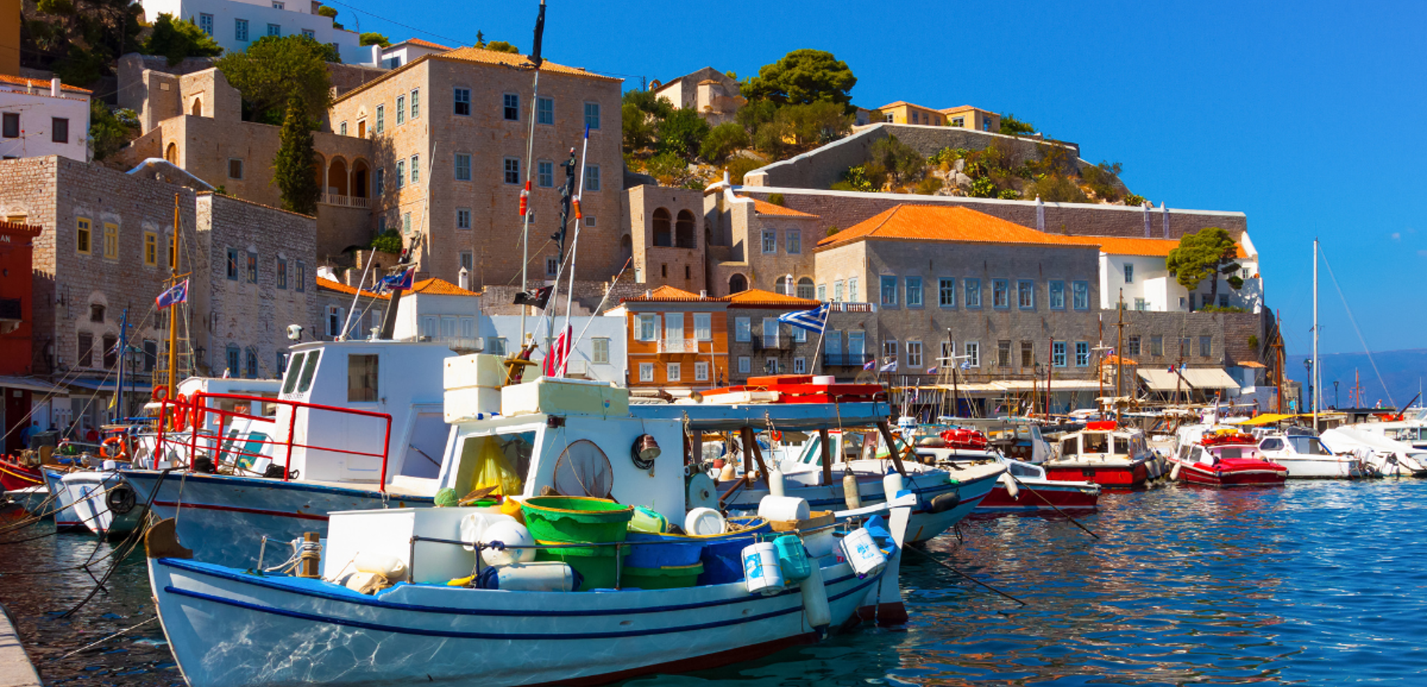 Le port d'Hydra et ses bateaux de pêcheurs