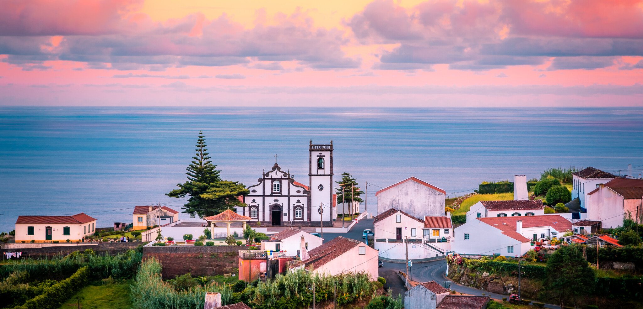 Et flânez dans les ruelles du village de Nordeste