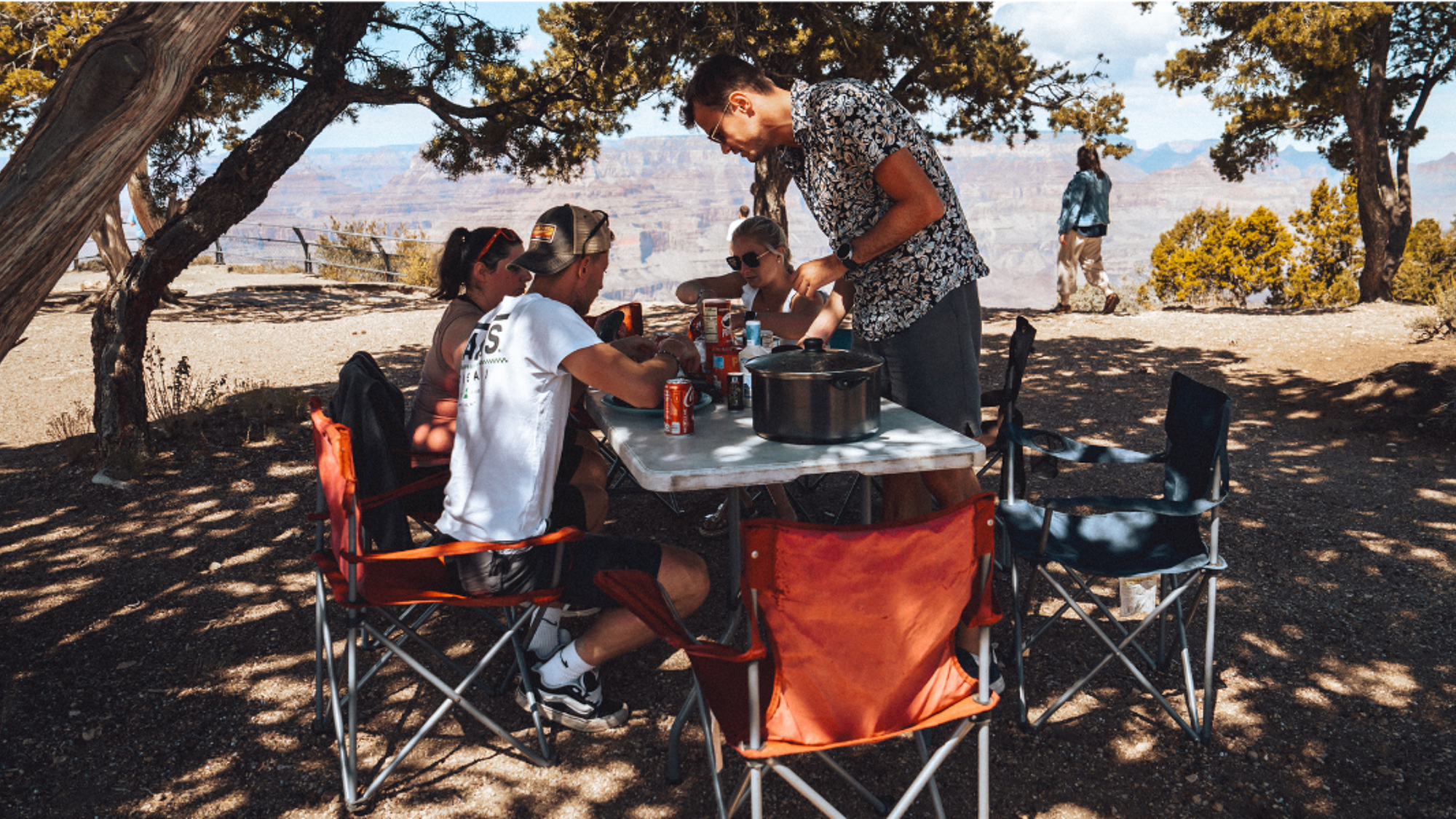 Une pause pique-nique face au Grand Canyon