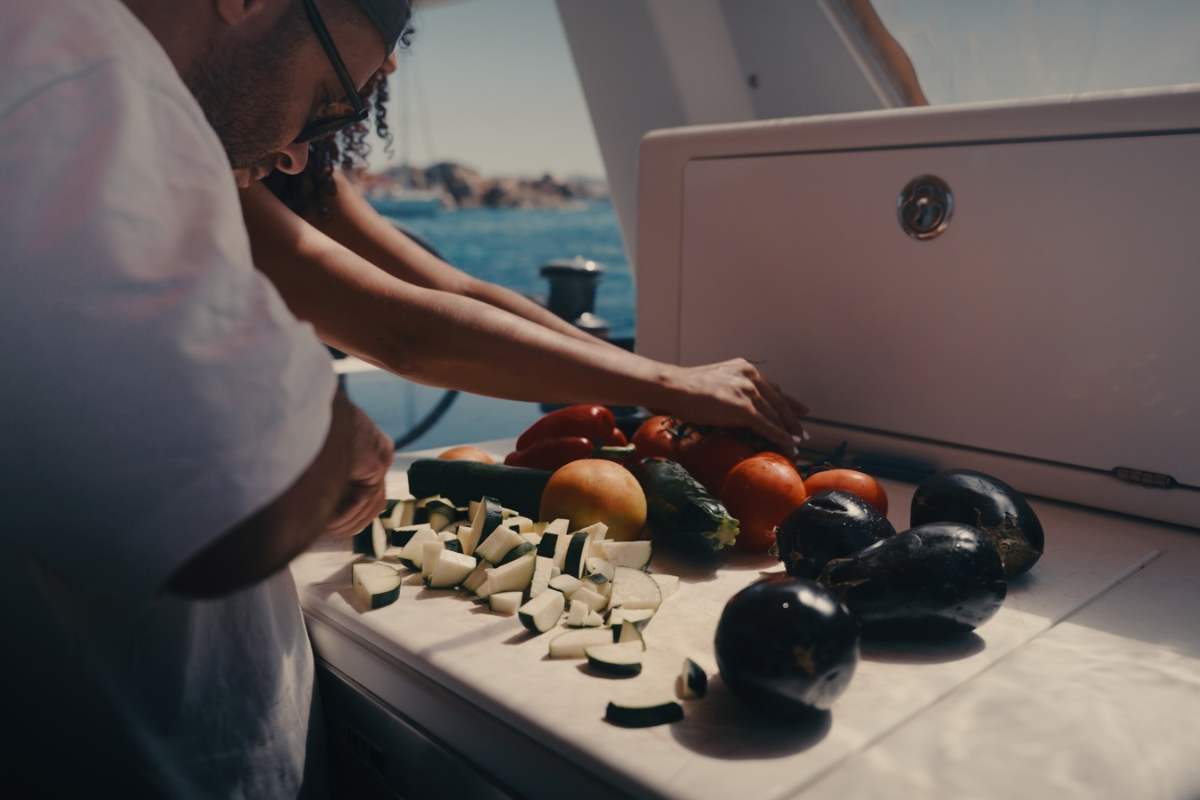 Vie à bord, Voilier, Sardaigne et Corse ©koplastudio 