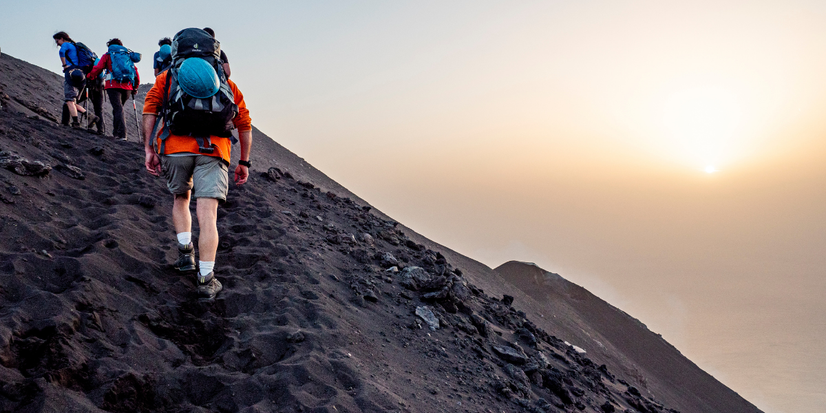 Marchez sur les pentes des volcans, comme l'Etna