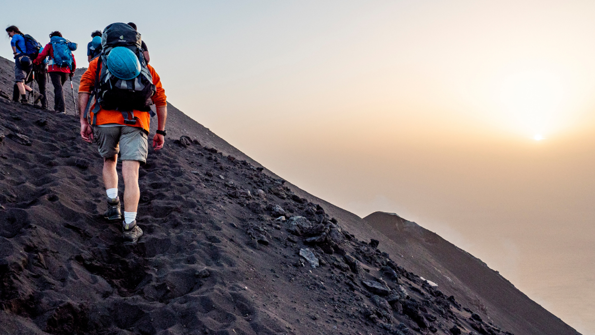 Marchez sur les pentes des volcans, comme l'Etna