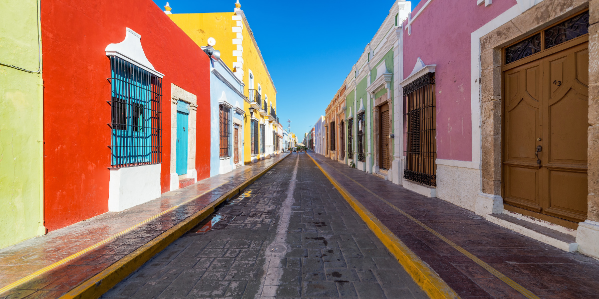 Déambulez dans les magnifiques rues de Campeche 