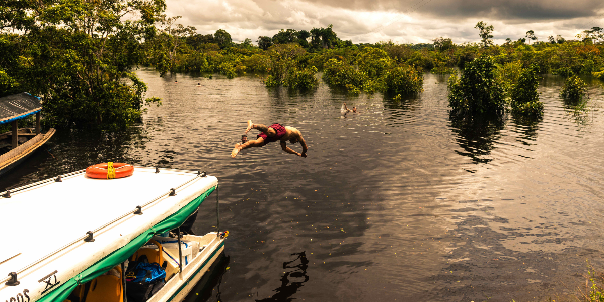 Jetez-vous à l'eau... 