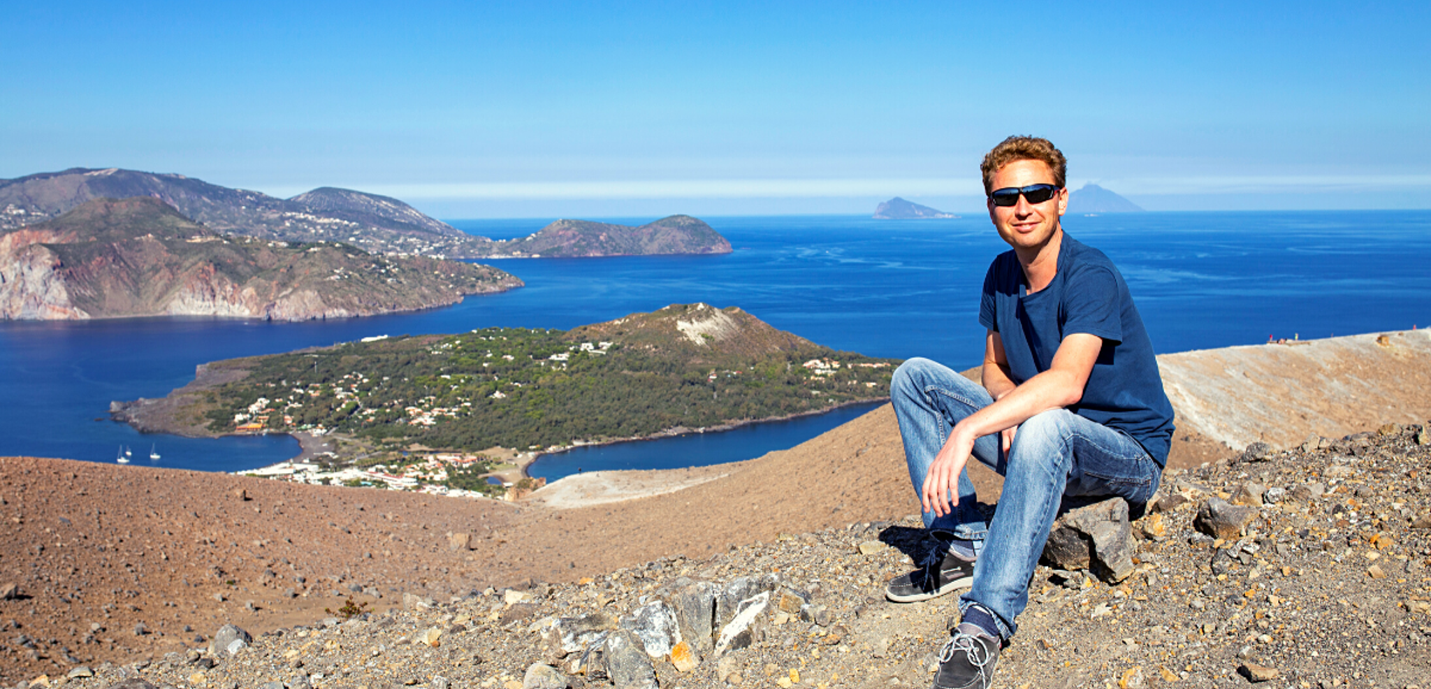 Point de vue sur l'archipel des Eoliennes