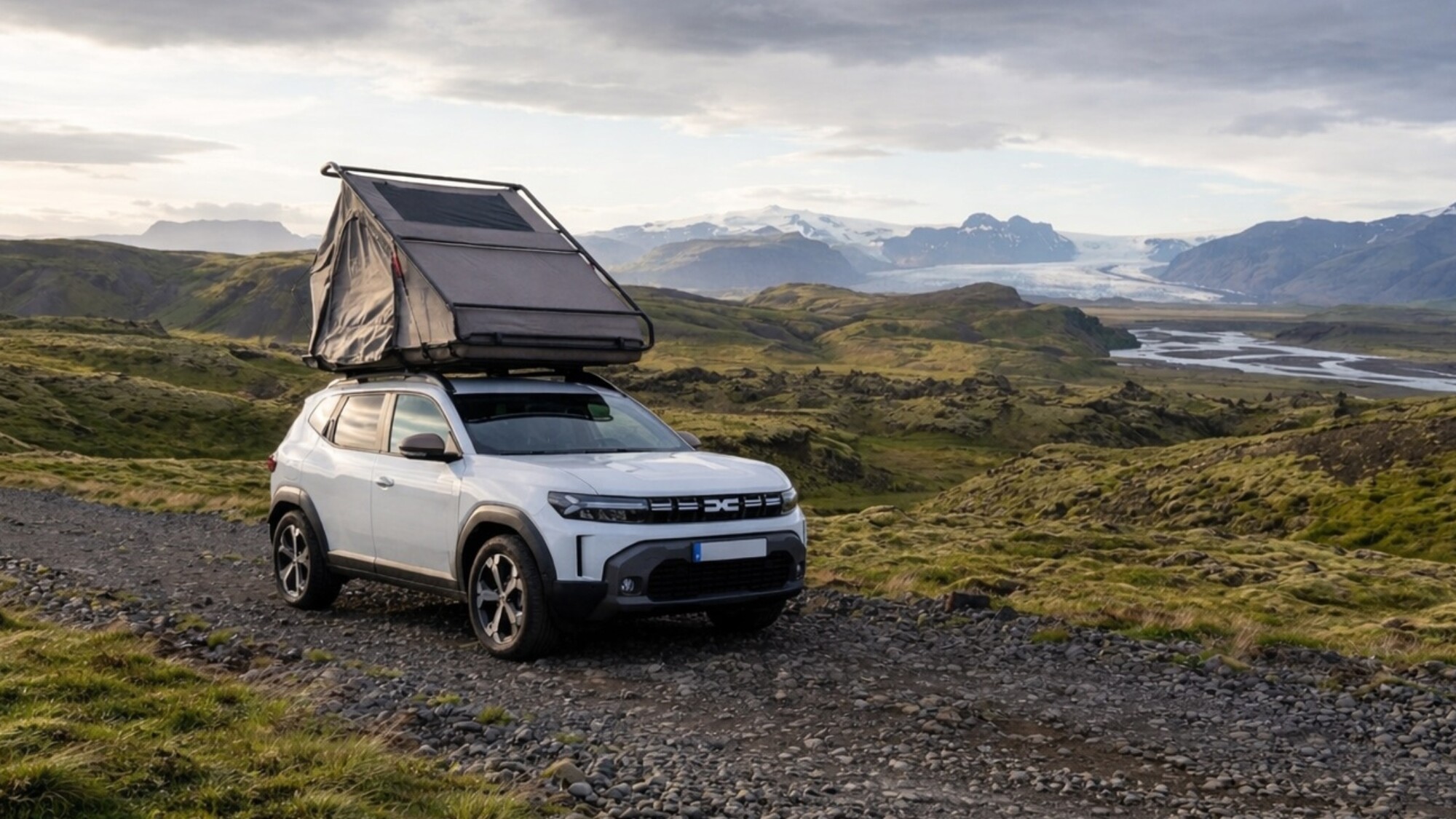 Ton 4x4 avec tente de toit, Islande ©DR