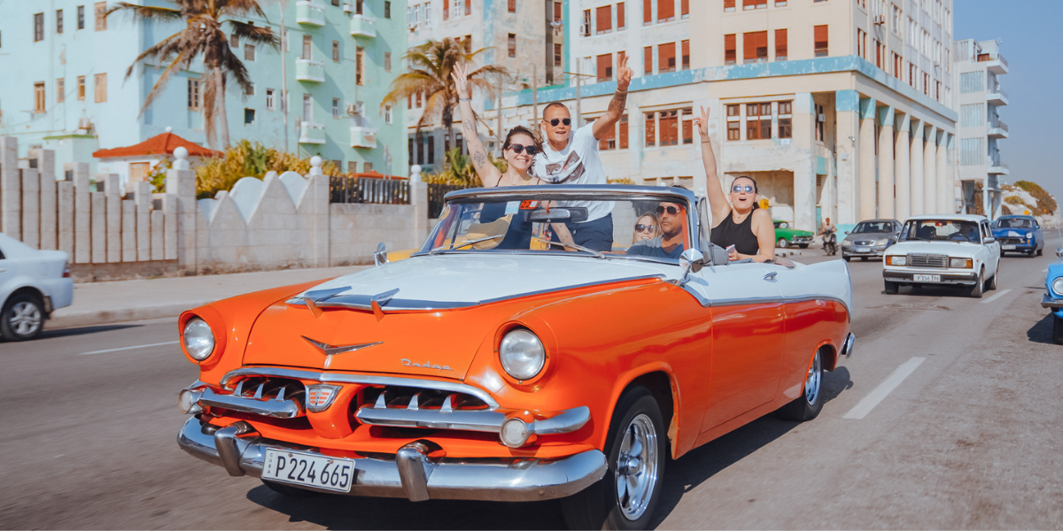 Un petit tour en vieille américaine ça vous tente ? 