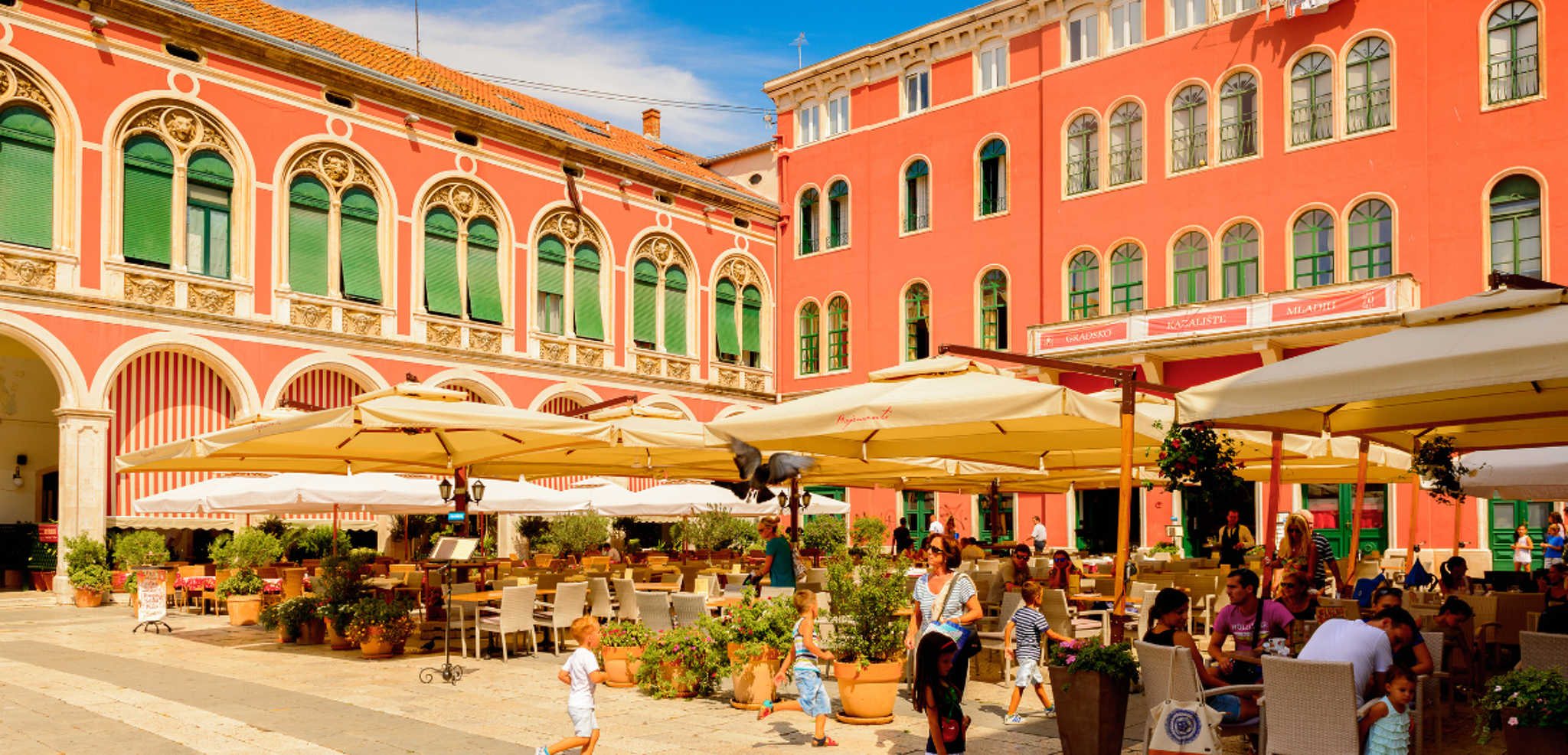 Et de siroter un verre en terrasse