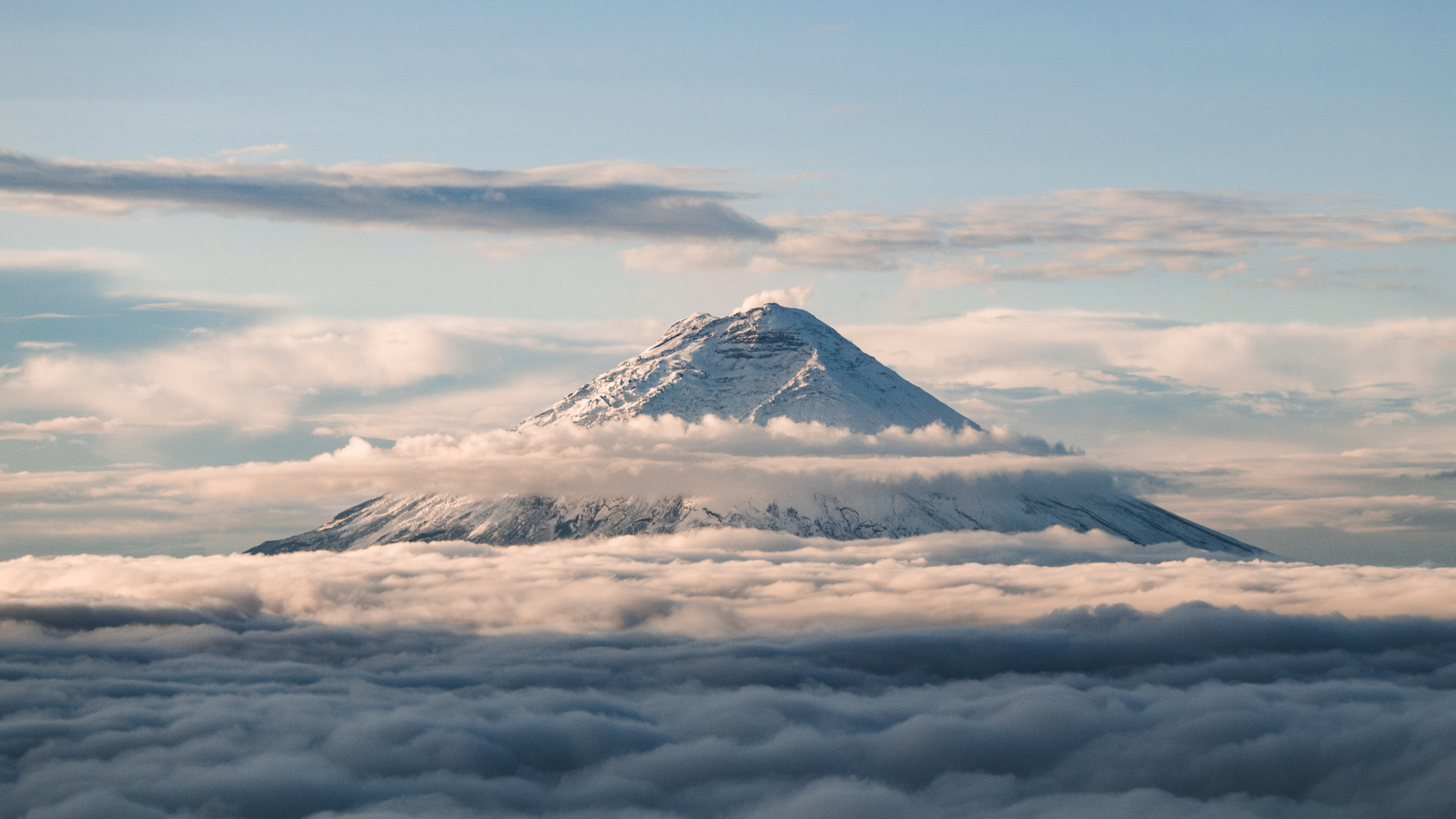 Volcan Cotopaxi, Equateur ©Cavan Images / jfarango / Getty Images