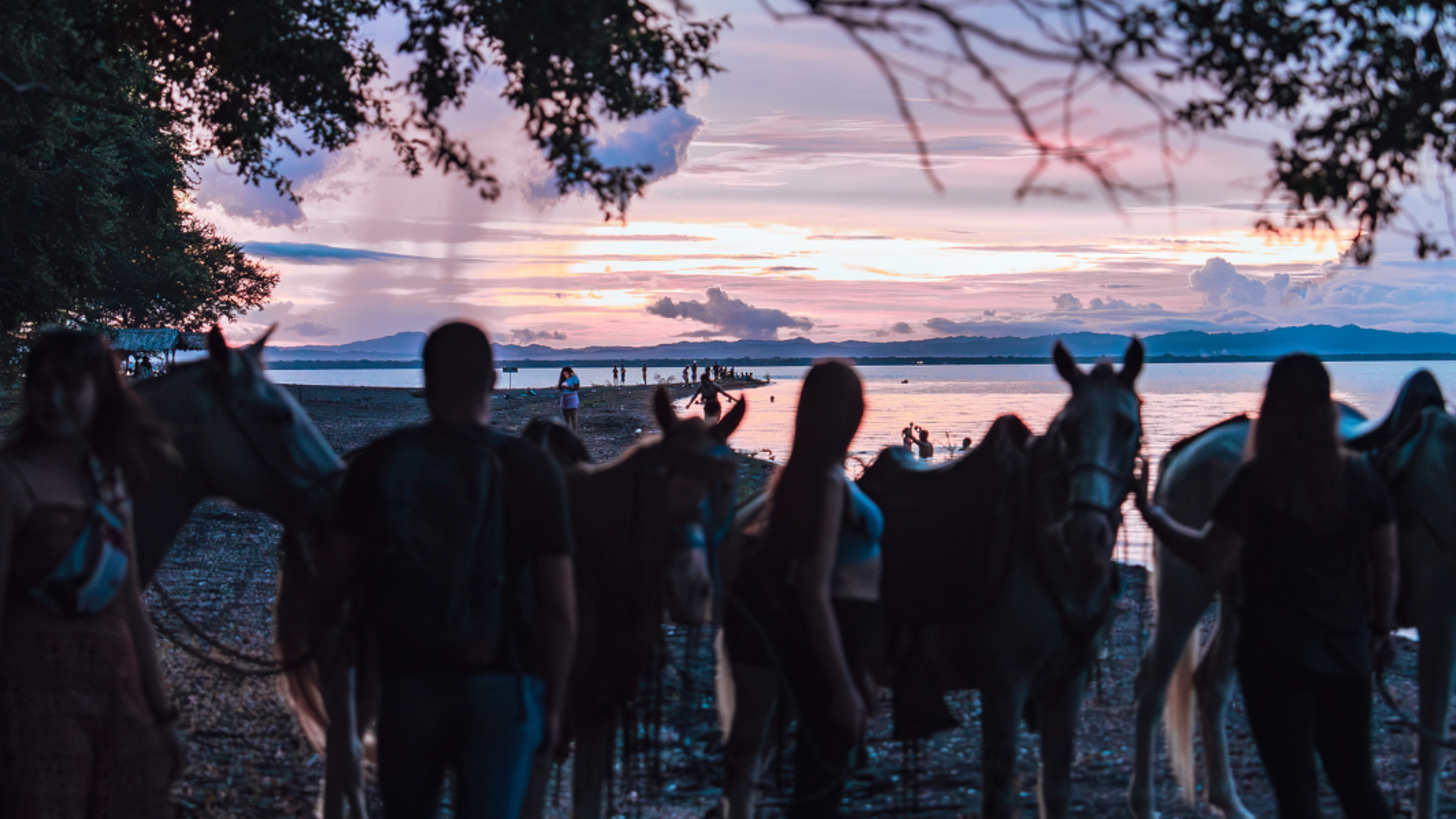 Option balade à cheval au coucher du soleil (en supplément)