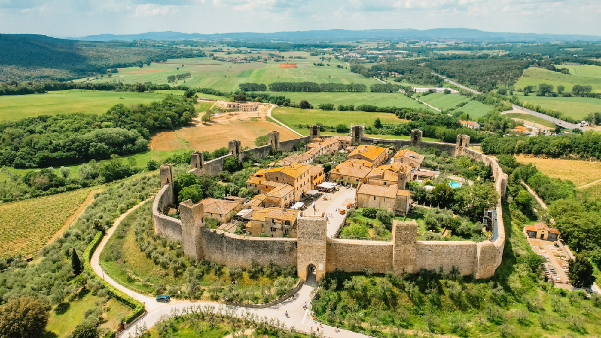 Et Monteriggioni !