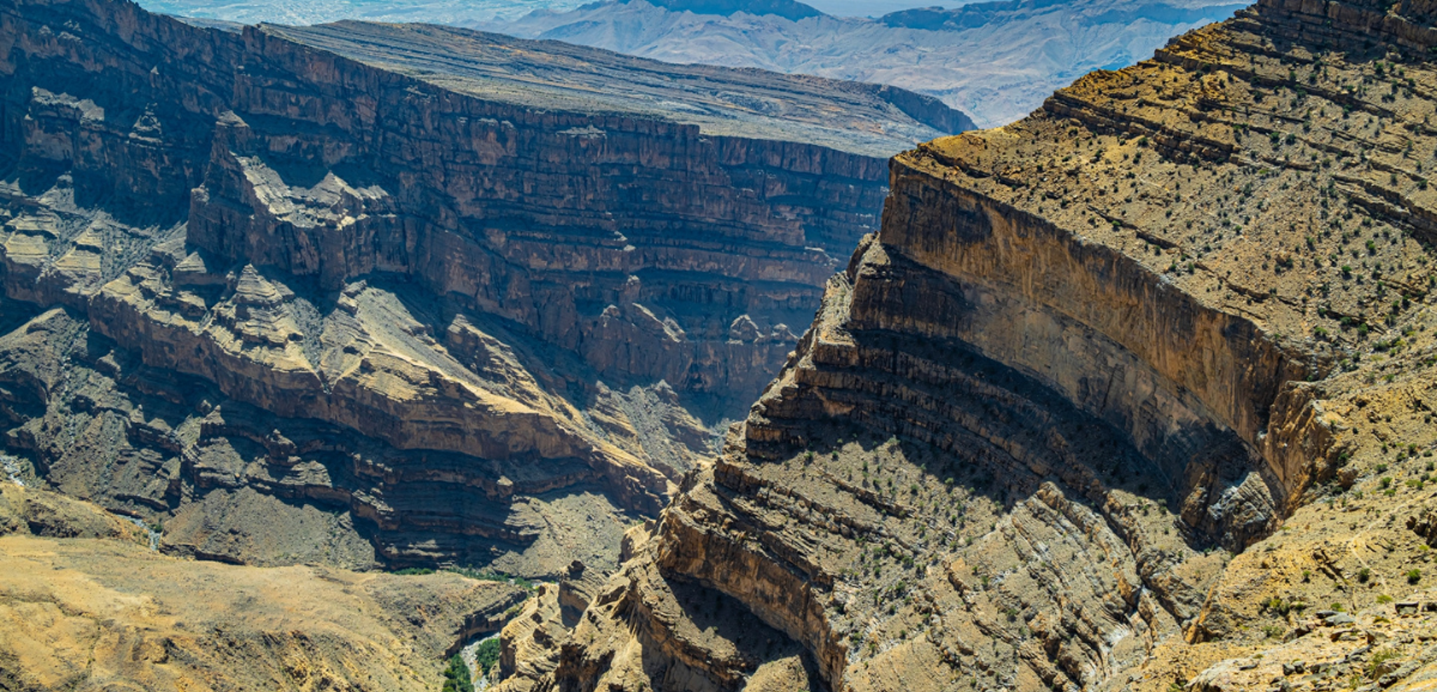 Du Grand Canyon arabique : Djebel Shams