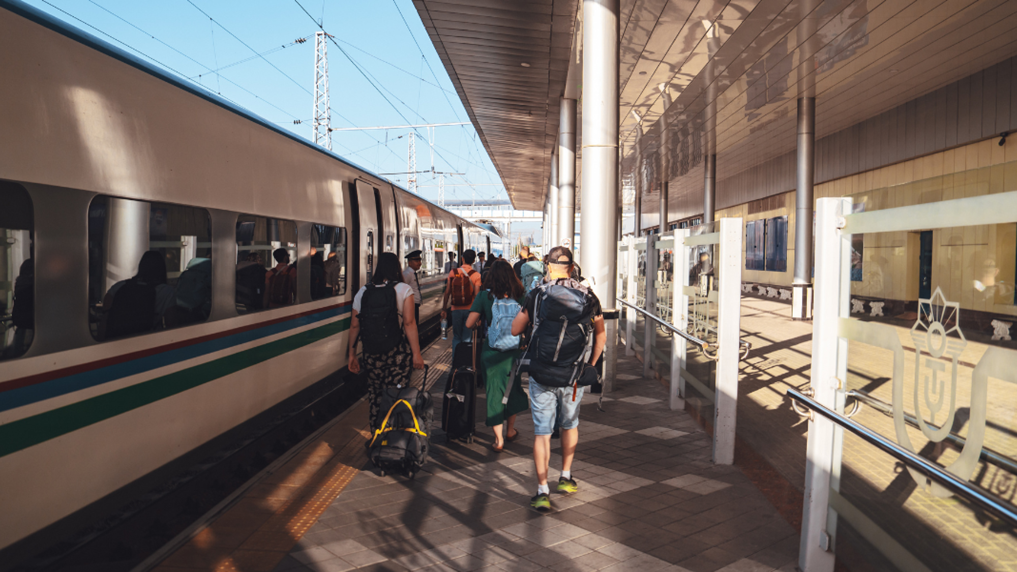 A bord de l’Afrosiyob, le train rapide qui file vers Samarcande - jour 2