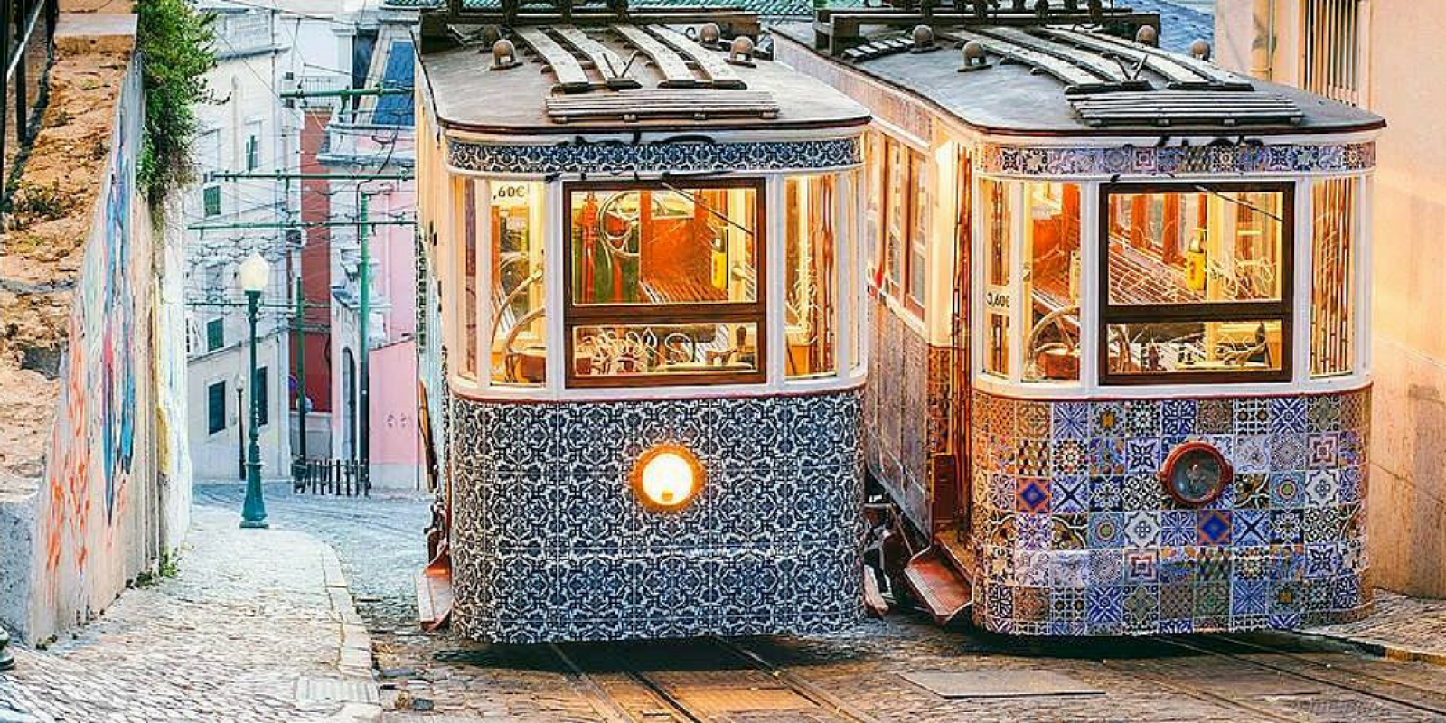 Montez à bord des jolis petits trams lisboètes 