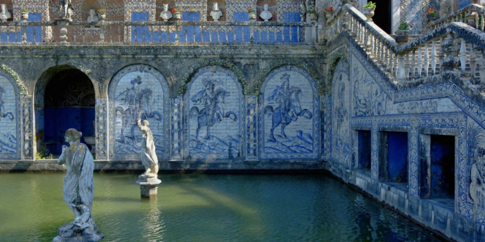 ou encore les jardins du Palacio Fronteira