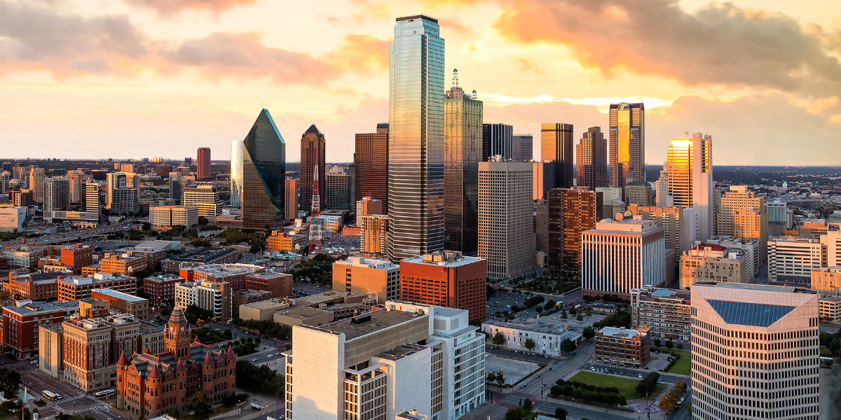 La ville de Dallas, J8