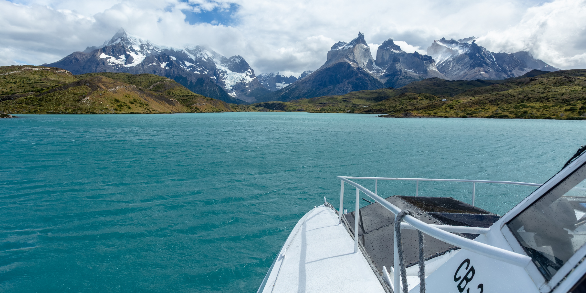 Excursion en bateau sur le lac Pehoé, Patagonie chilienne ©Shutterstock 