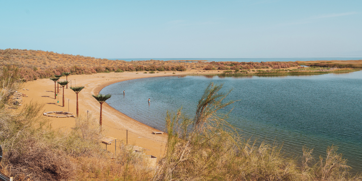 Une pause baignade au lac Aidarkoul - jour 5 