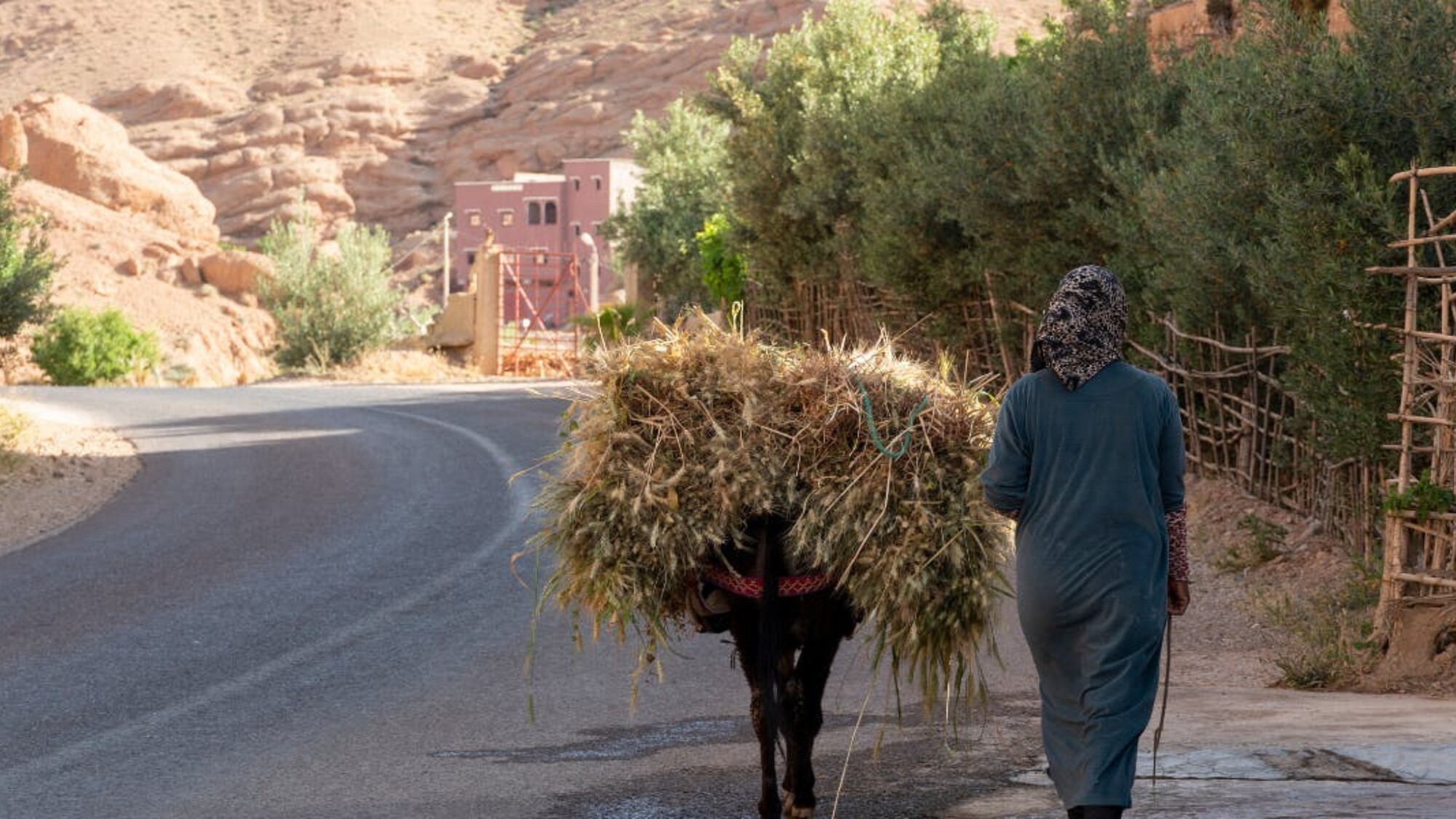 Au détour d'un village