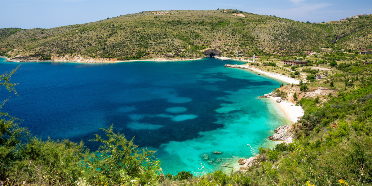 ...de la baie de Porto Palermo ! 