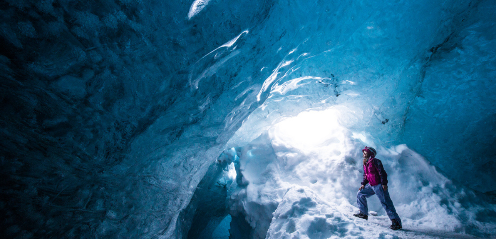Explorez une grotte de glace (en option)