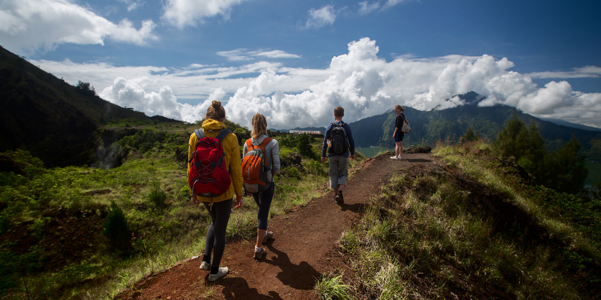 des randonnées en montagne, ou au coeur des rizières