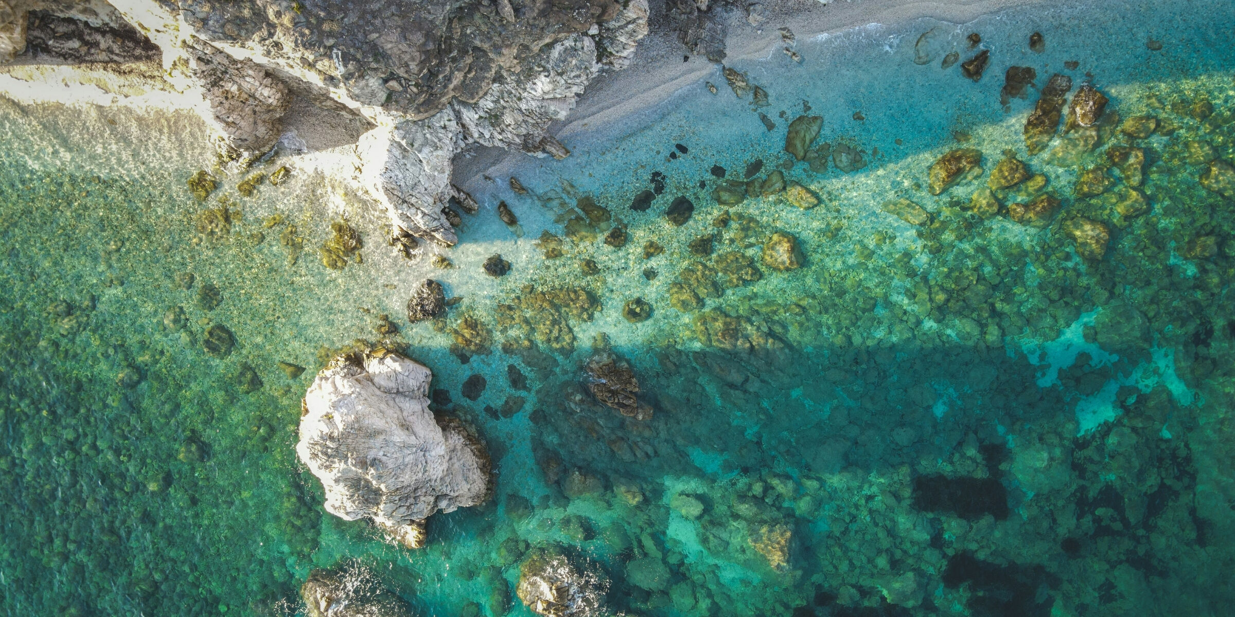Sardaigne, Italie ©Francesco Ungaro / Unsplash