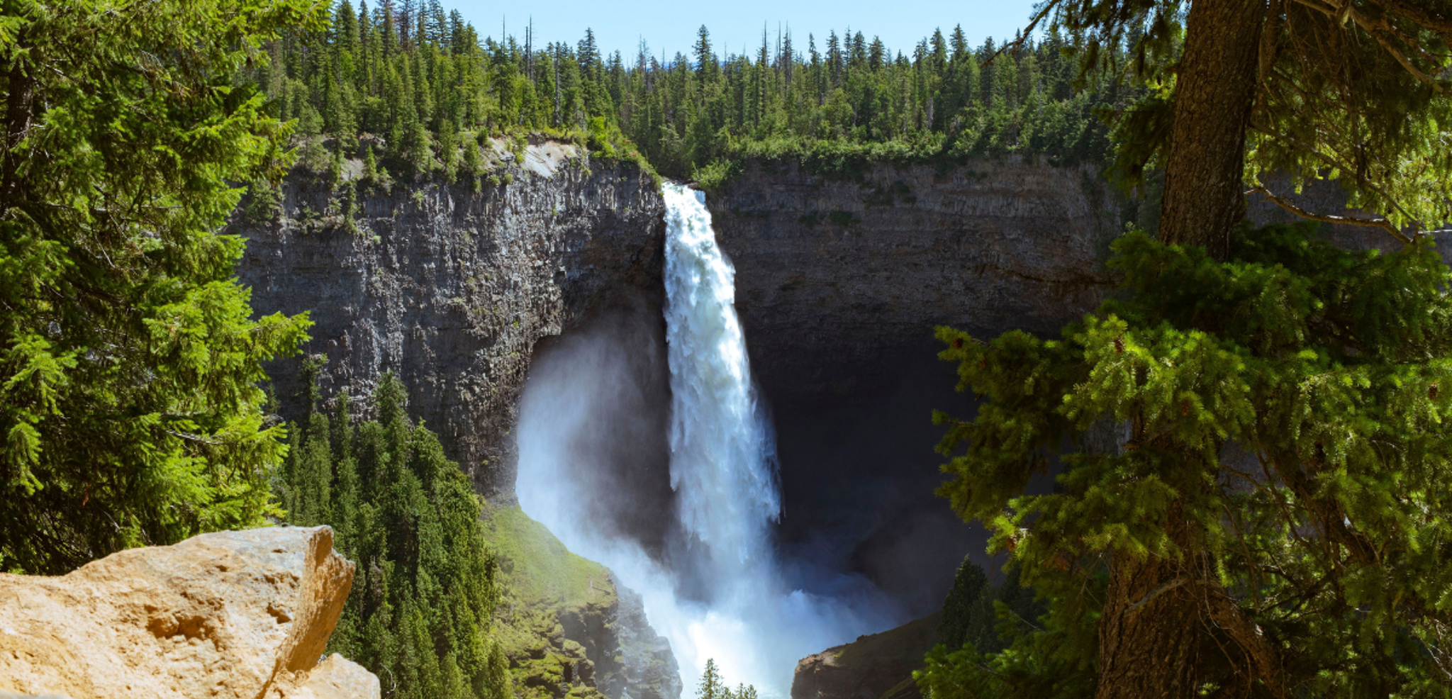 Les impressionnantes chutes de Helmcken Falls - jour 10 ou jour 5