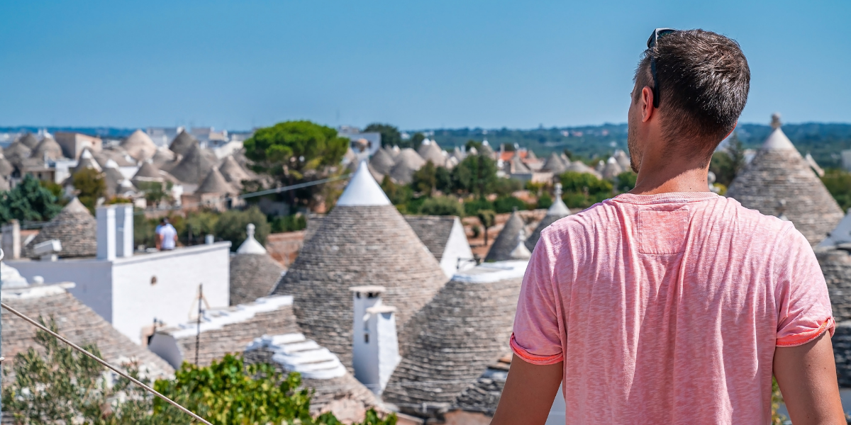 Et petits villages typiques, comme Alberobello et ses trullis