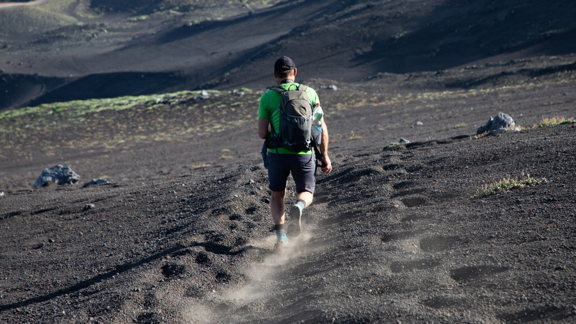 Randonnée sur l'Etna, Sicile, Italie ©Shutterstock.com