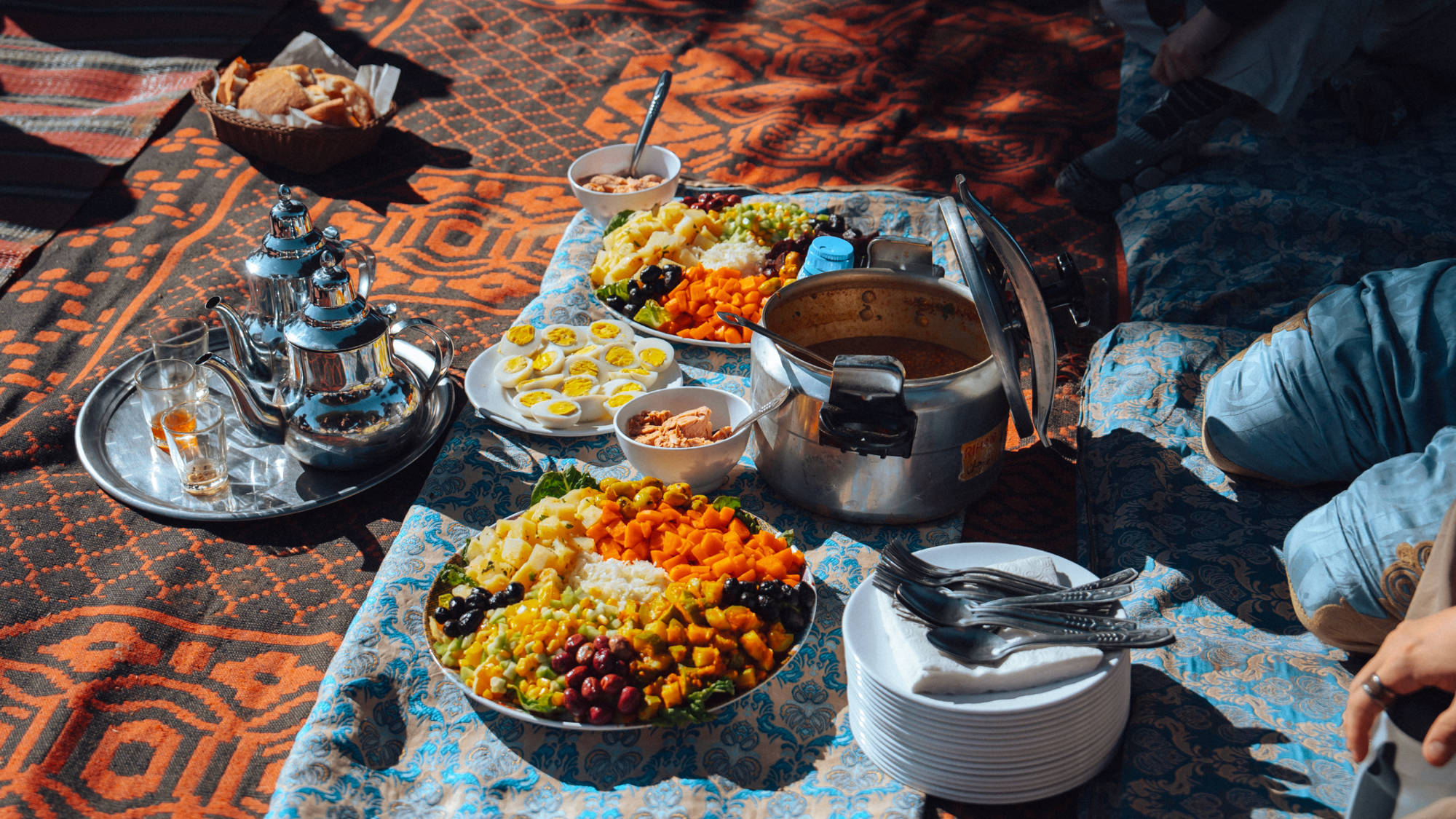 Randonnée désert, Maroc ©Maxime Moreau