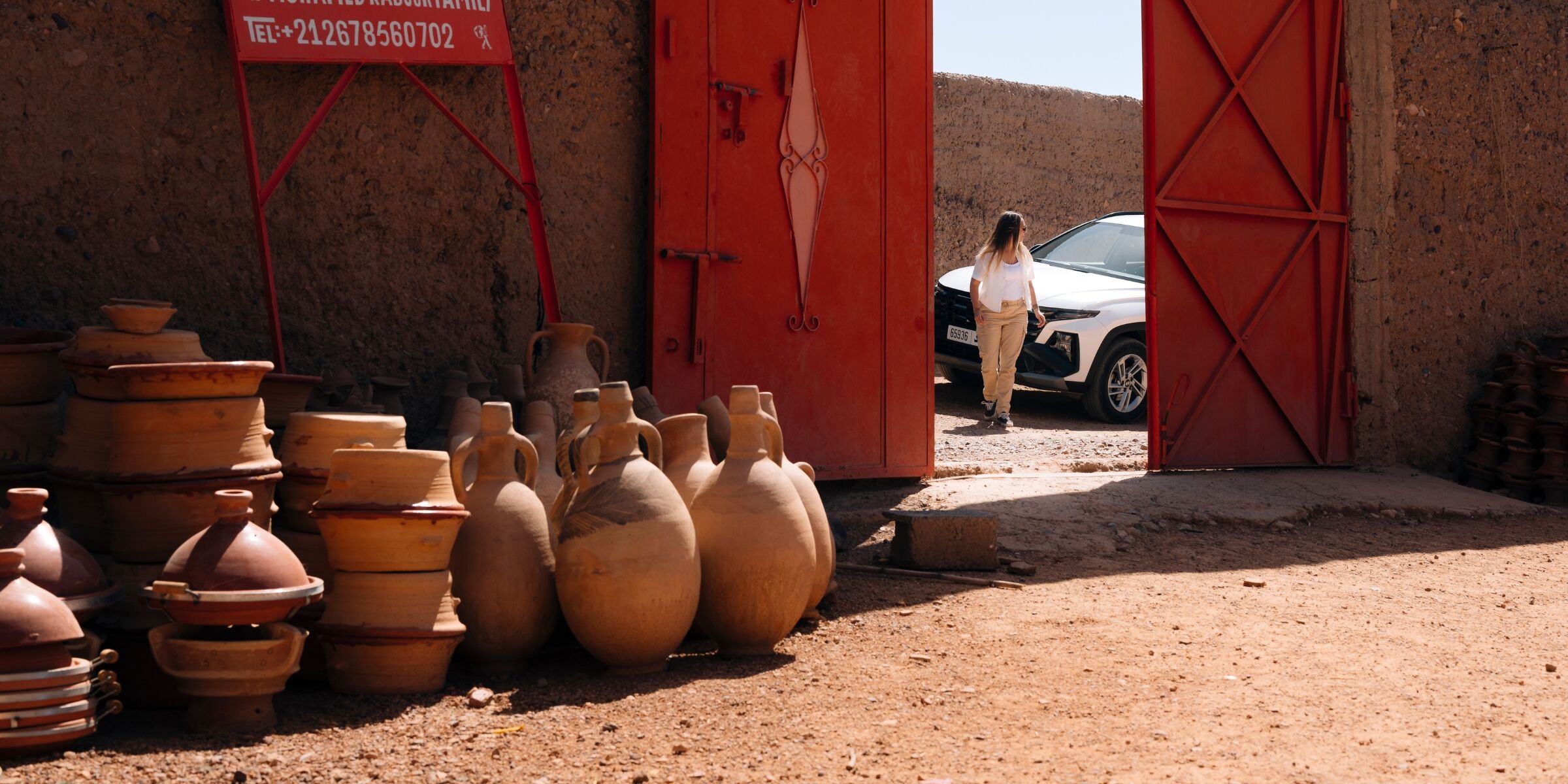 Atelier de poterie, Skoura, Maroc ©Julien Fabro