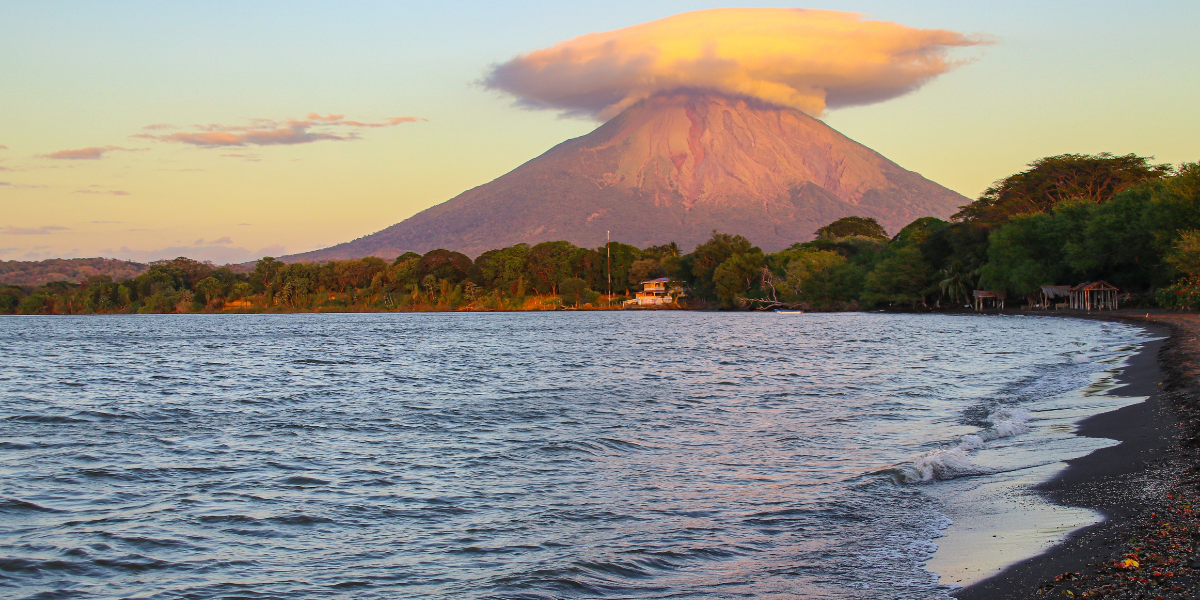 Enfilez vos chaussures de marche le temps d'une randonnée 