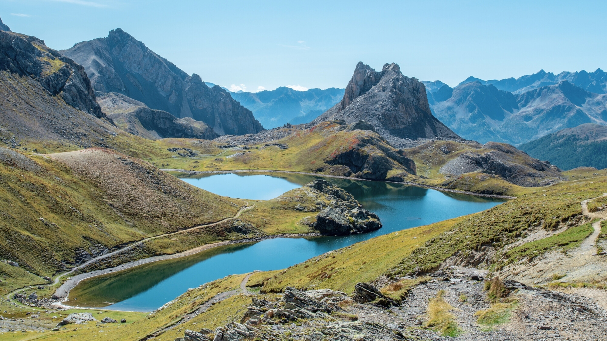 Lacs de l'Oronaye et du Roburent, Alpes du Sud, France ©Maxime Moreau