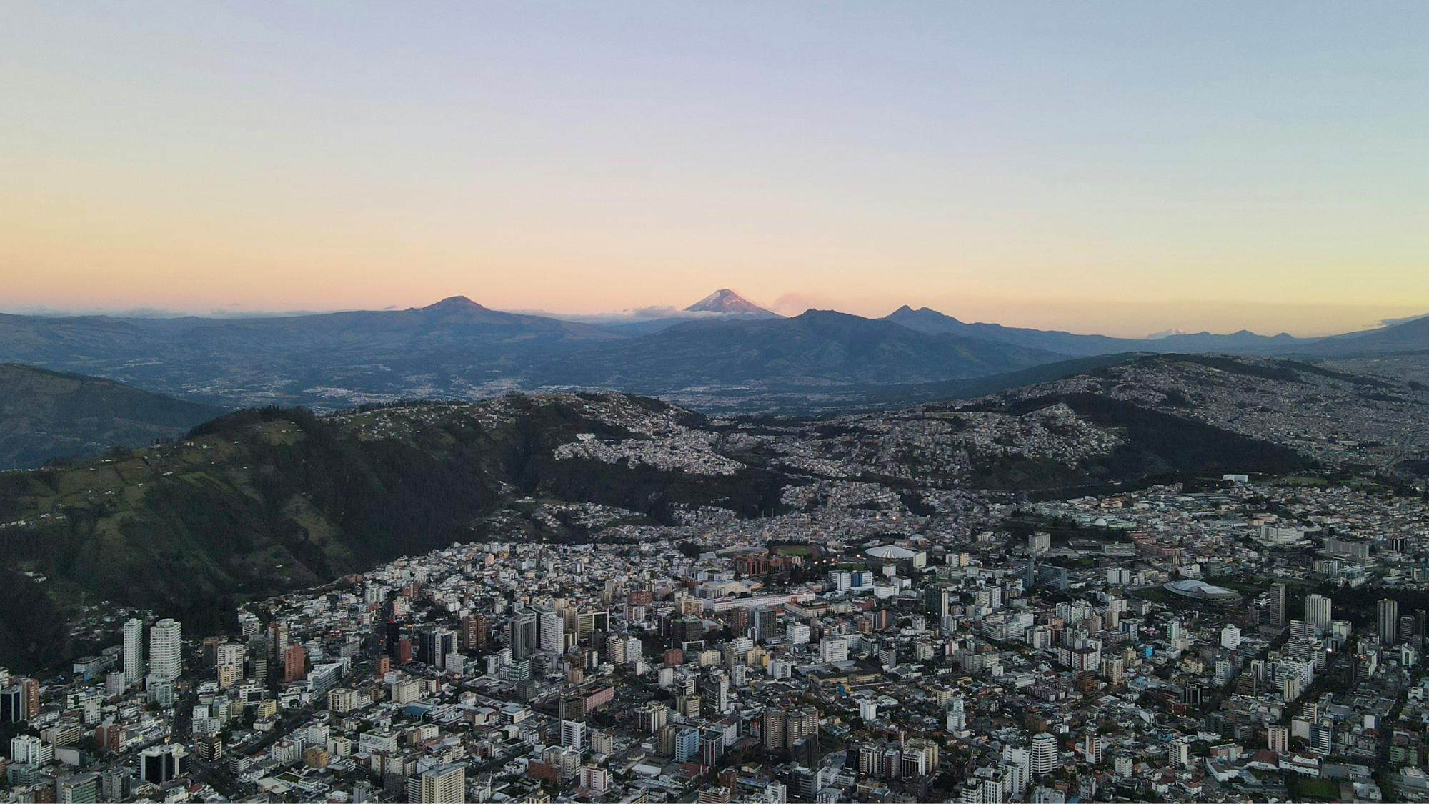 Quito, Equateur ©Esteban Ponce / Unsplash