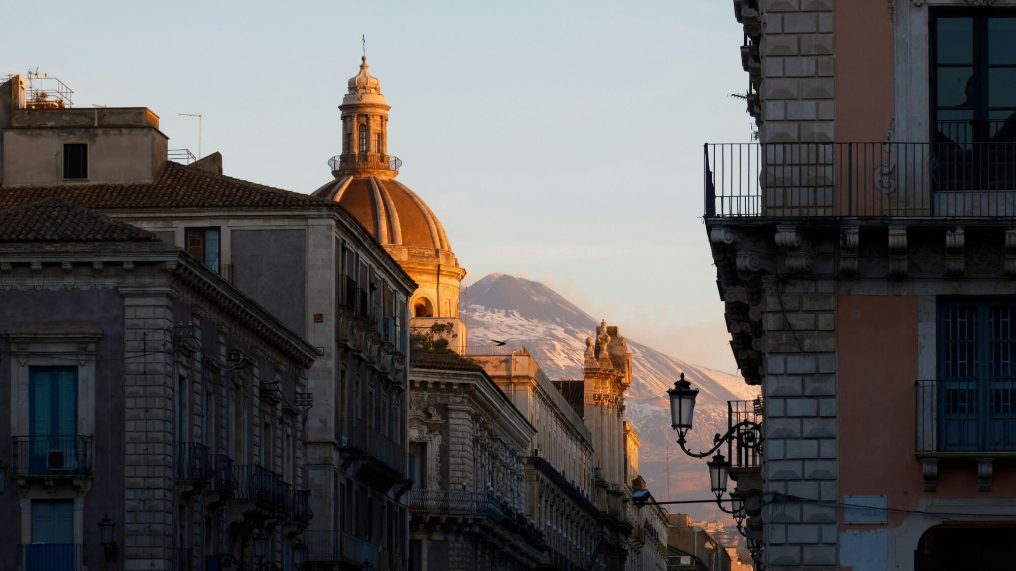 Catane, Sicile, Italie ©Joshua Kettle / Unsplash