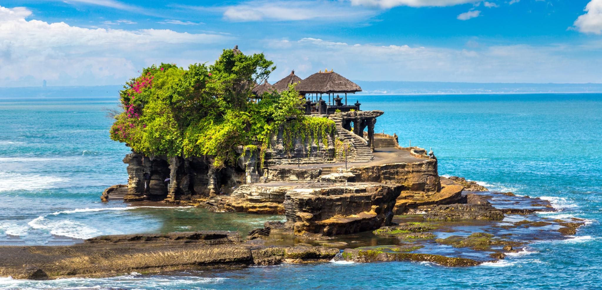Partez à la découverte des trésors culturels de l'île