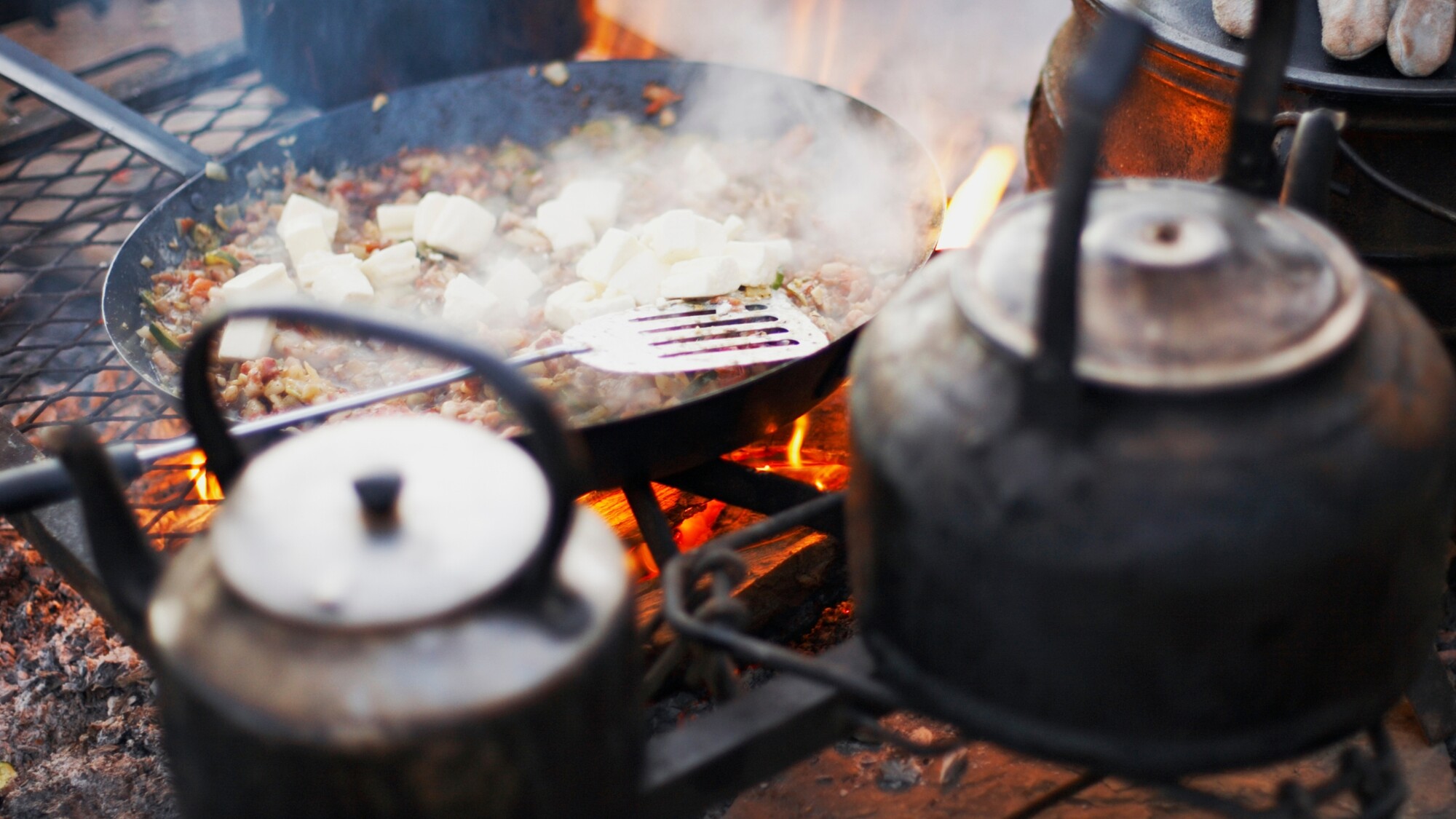 Bivouac et feu de camp (photo non contractuelle), Namibie