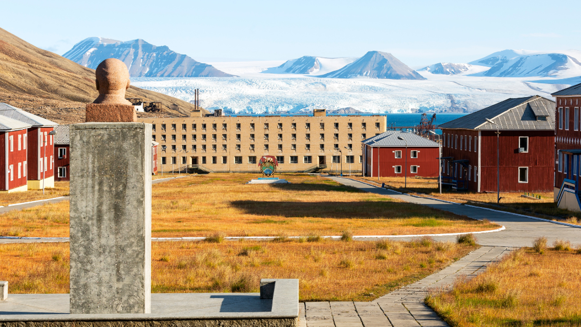Visite hors du temps à Pyramiden