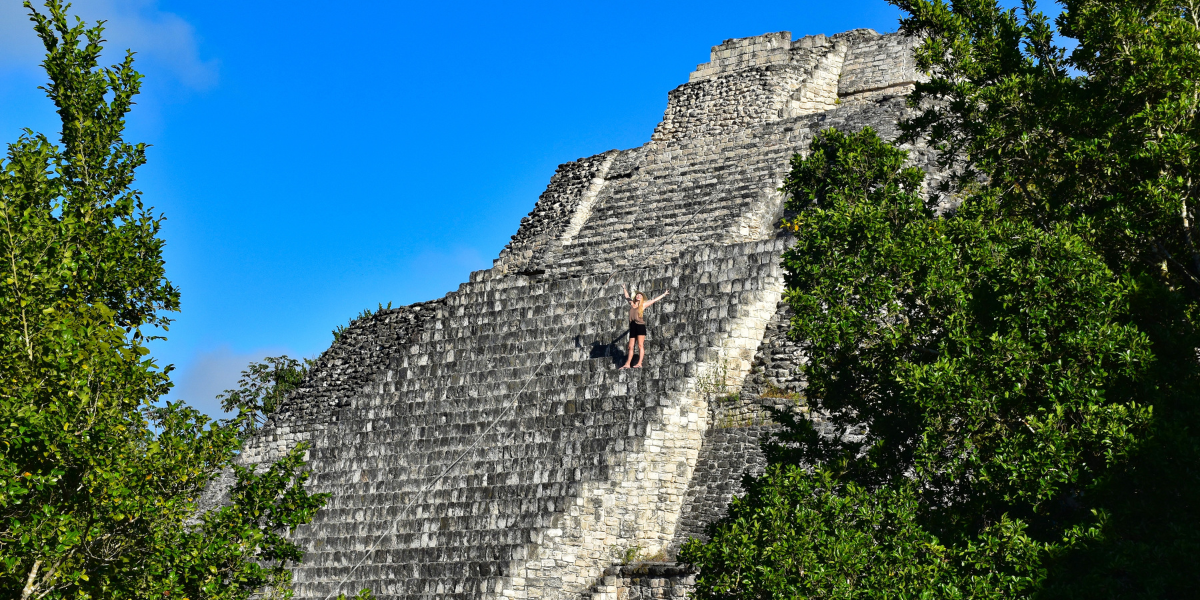 Explorez les sites mayas qui vous réservent bien des surprises... 