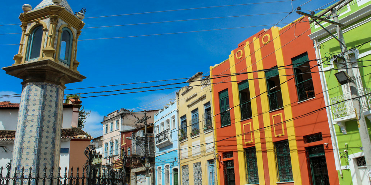 Votre Hotel Cruz Do Pascoal​ est situé dans un quartier coloré